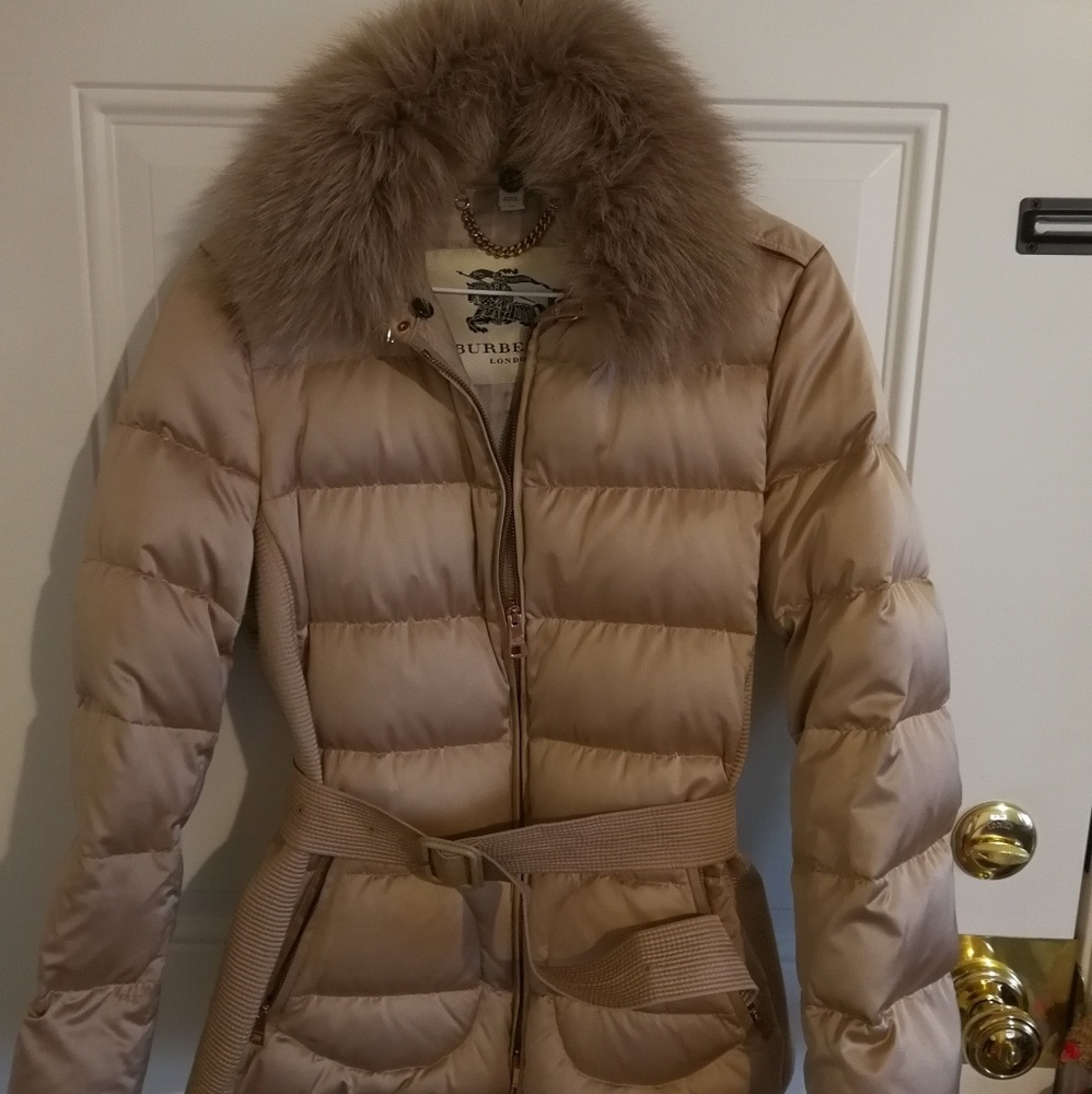Burberry London goose down coat size  M